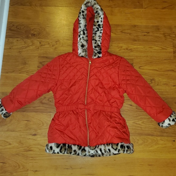 pistachio Other - Pistachio girls jacket red with faux print fur